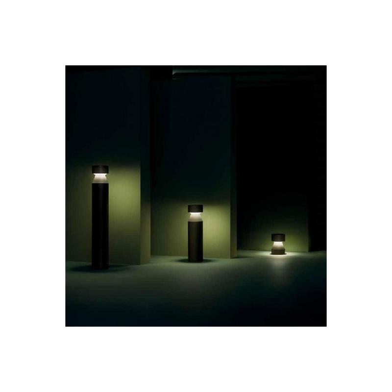 Image de Balise LED Extérieure 17.4W en Saillie sur Pied 23cm Gea Wall Washer Small LEDS-C4 10-E055-DC-CL Image de Balise LED Extérieure 17.4W en Saillie sur Pied 23cm Gea Wall Washer Small LEDS-C4 10-E055-DC-CL