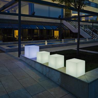 Image de Cube LED RGBW Cuby 32 Solar Smarttech 