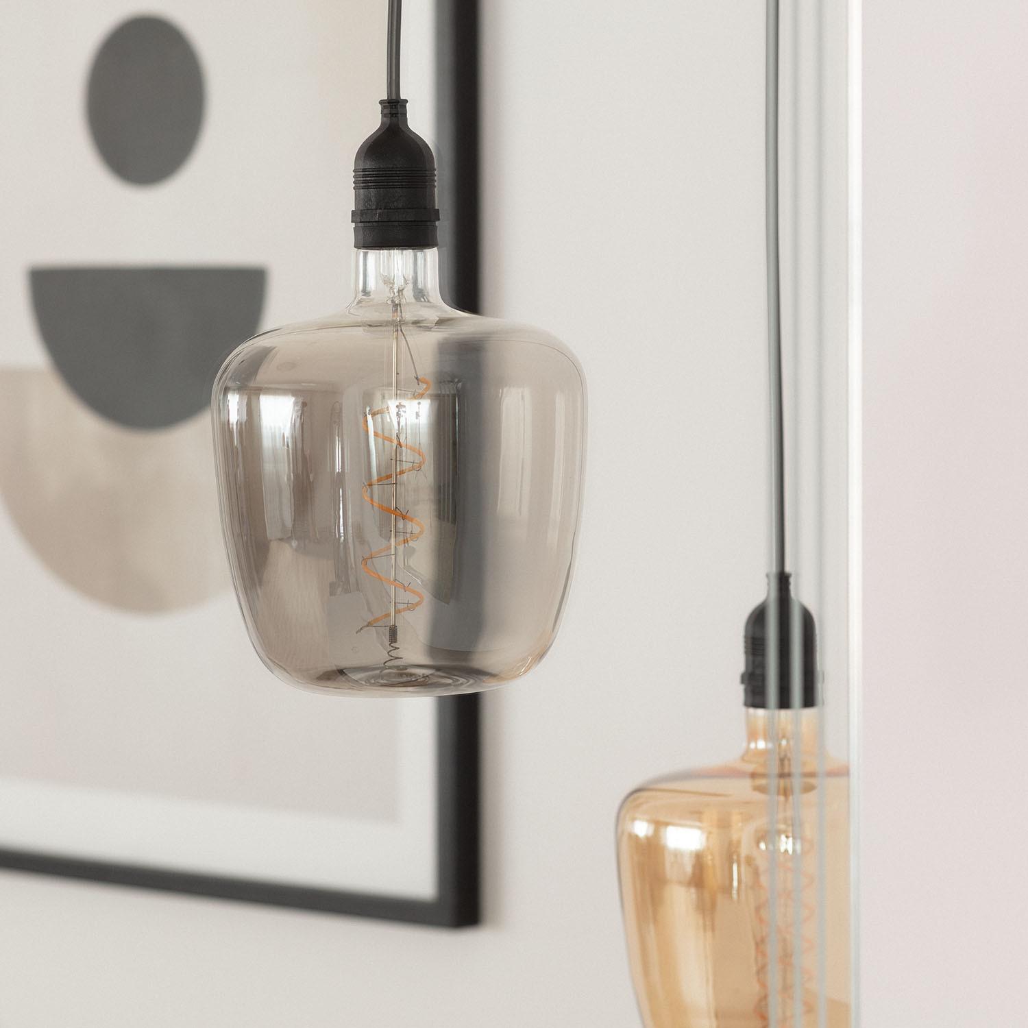 Kabel PVC z Rozetą i Oprawką do Lamp Wiszących Zewnętrznych - widok prezentacyjny