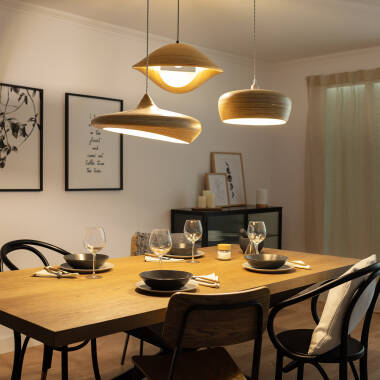 Image of Sari Shuka Bamboo Pendant Lamp ILUZZIA