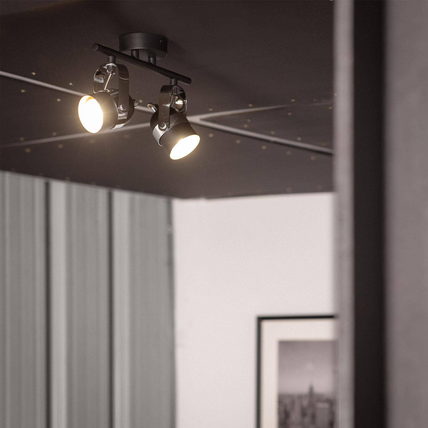 Lampa Sufitowa Nastawna Aluminiowa 2 Reflektory Czarna Sinner - widok prezentacyjny