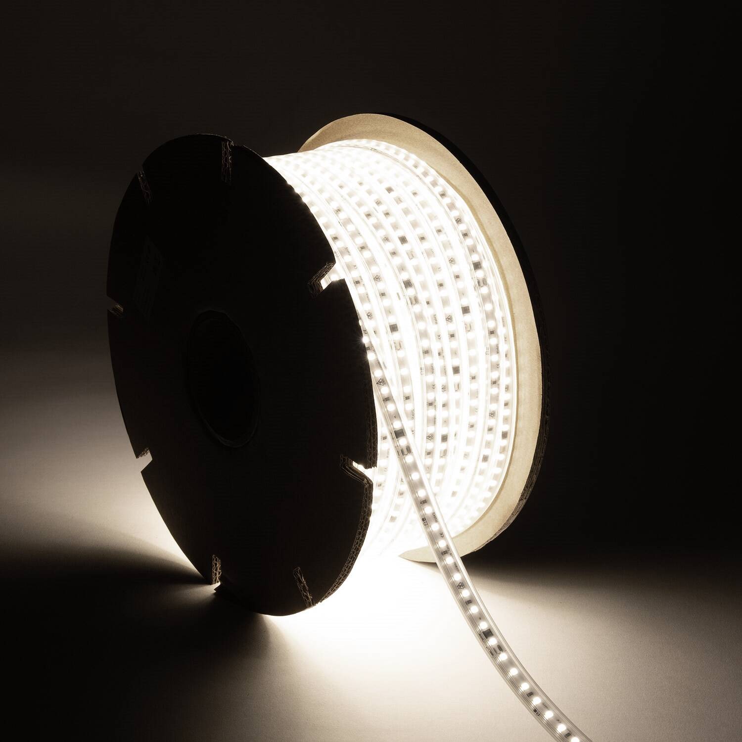 Taśma Led Ściemnialna 220V SMD Samoregulująca 120 LED/m ROLKA 50m 10W/m 1000lm/m Szerokość 12mm Cięcie 10cm IP65