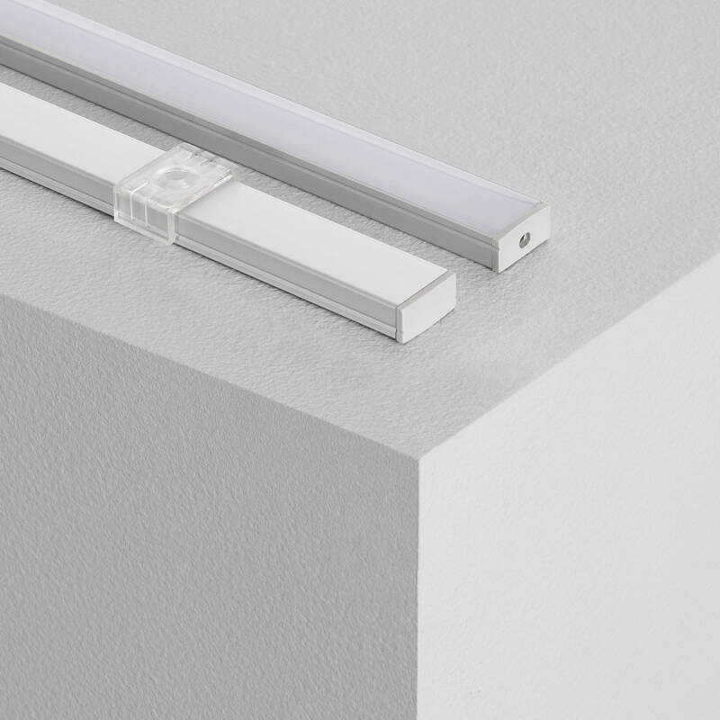 Immagine di Profilo in Alluminio da superficie con Copertura Continua per strisce LED fino a 12 mm