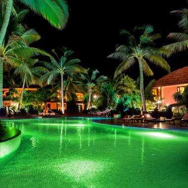 Image of 12V DC Surface Mounted 20W Stainless Steel Submersible RGBW LED Pool Light IP68