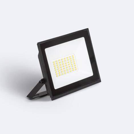 S3 30W LED Floodlight 120lm/W IP65