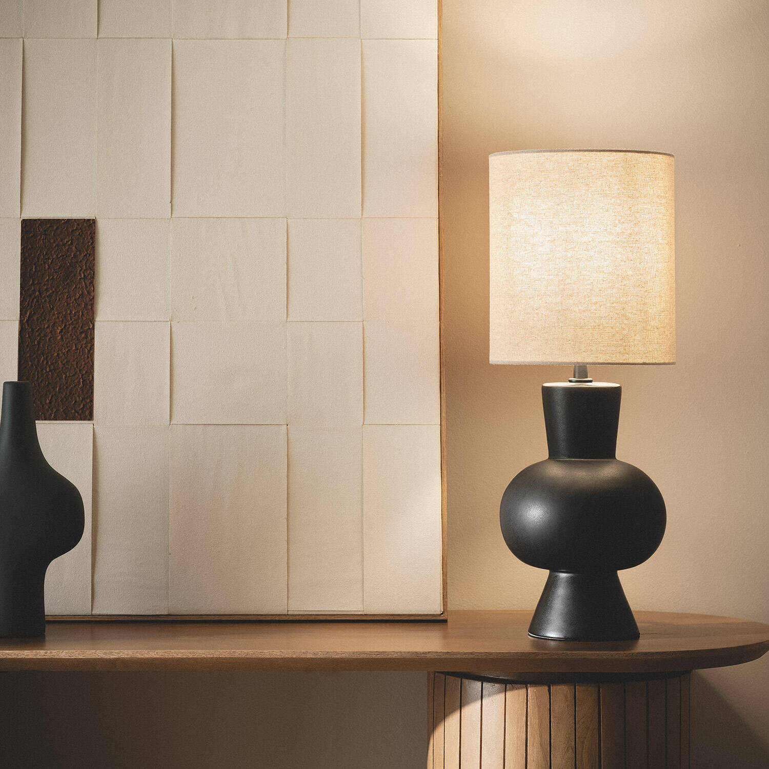 Lampa Stołowa z Ceramiki i Lnu Amabel