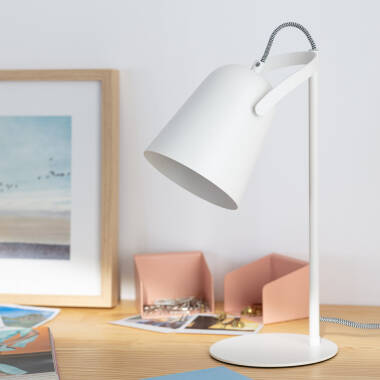 Skandinavische Tischlampen