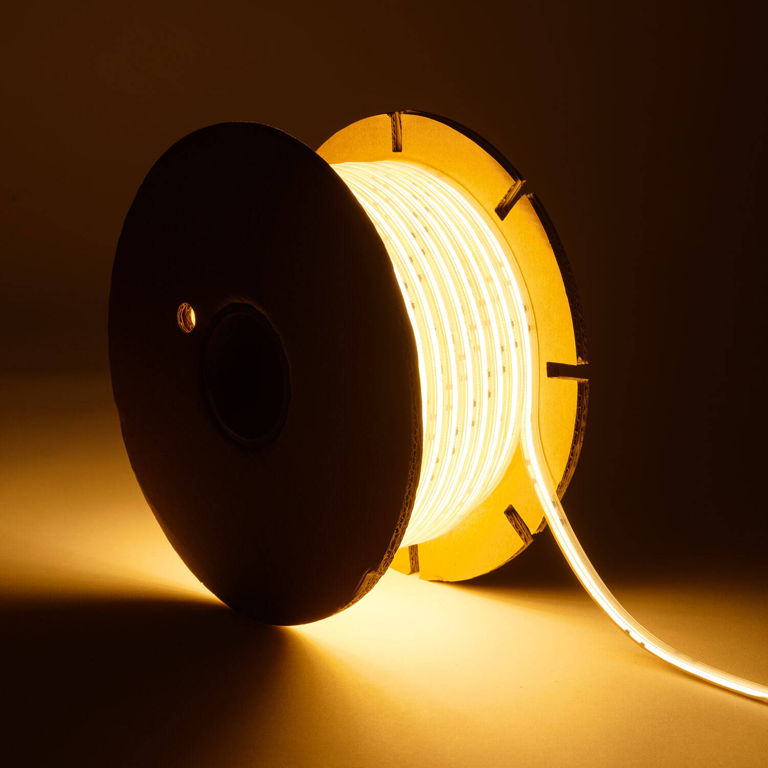 Taśma LED Ściemnialna 220V COB Samoregulująca 320 LED/m – Szpula 50m, 14W/m 1120lm/m SILICONE FLEX Szer. 10mm IP65