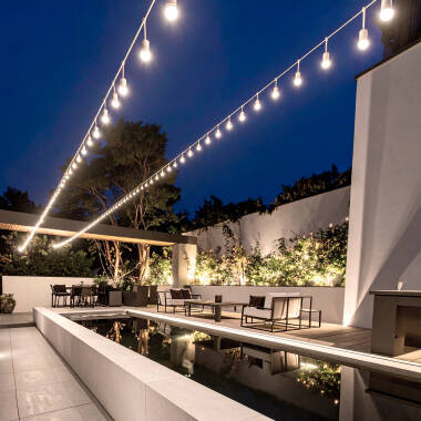 Bild von Set Girlande Waterproof 5.5m Weiss+ 8 LED-Glühbirnen E27 G45 3W Farbig