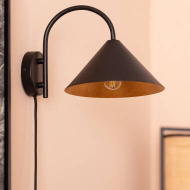 Twiga Metal Wall Lamp