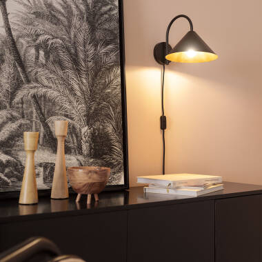 Image of Twiga Metal Wall Lamp 