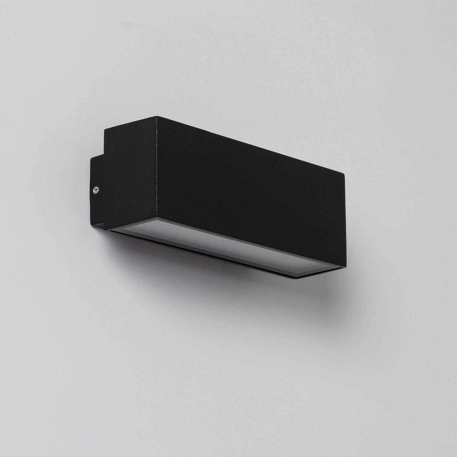 Kinkiet Ścienny Zewnętrzny LED 11W z Aluminium Podwójne Oświetlennie Czarny Carinae - widok szczegółowy