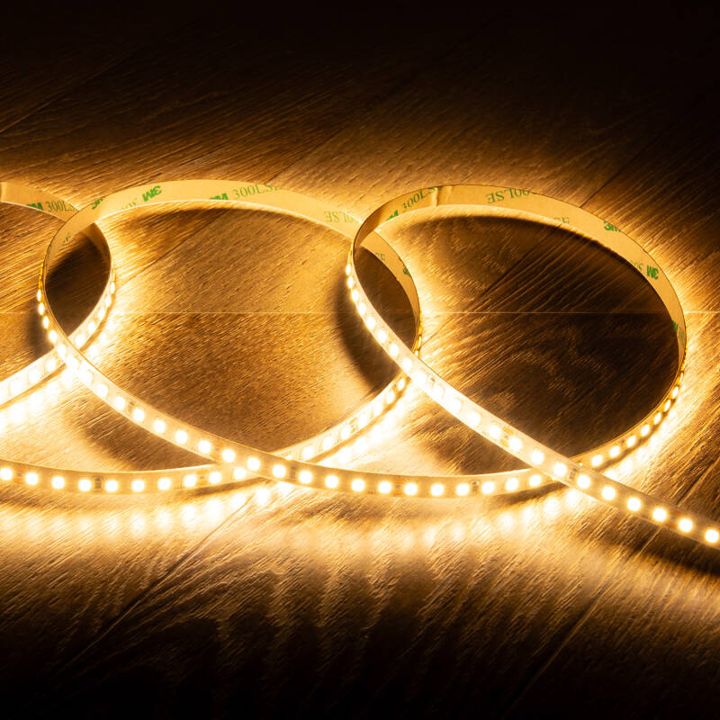 Immagine di Striscia LED 24V SMD 140 LED/m 5m 12W/m 1400lm/m Larghezza 8mm Taglio ogni 5cm IP20