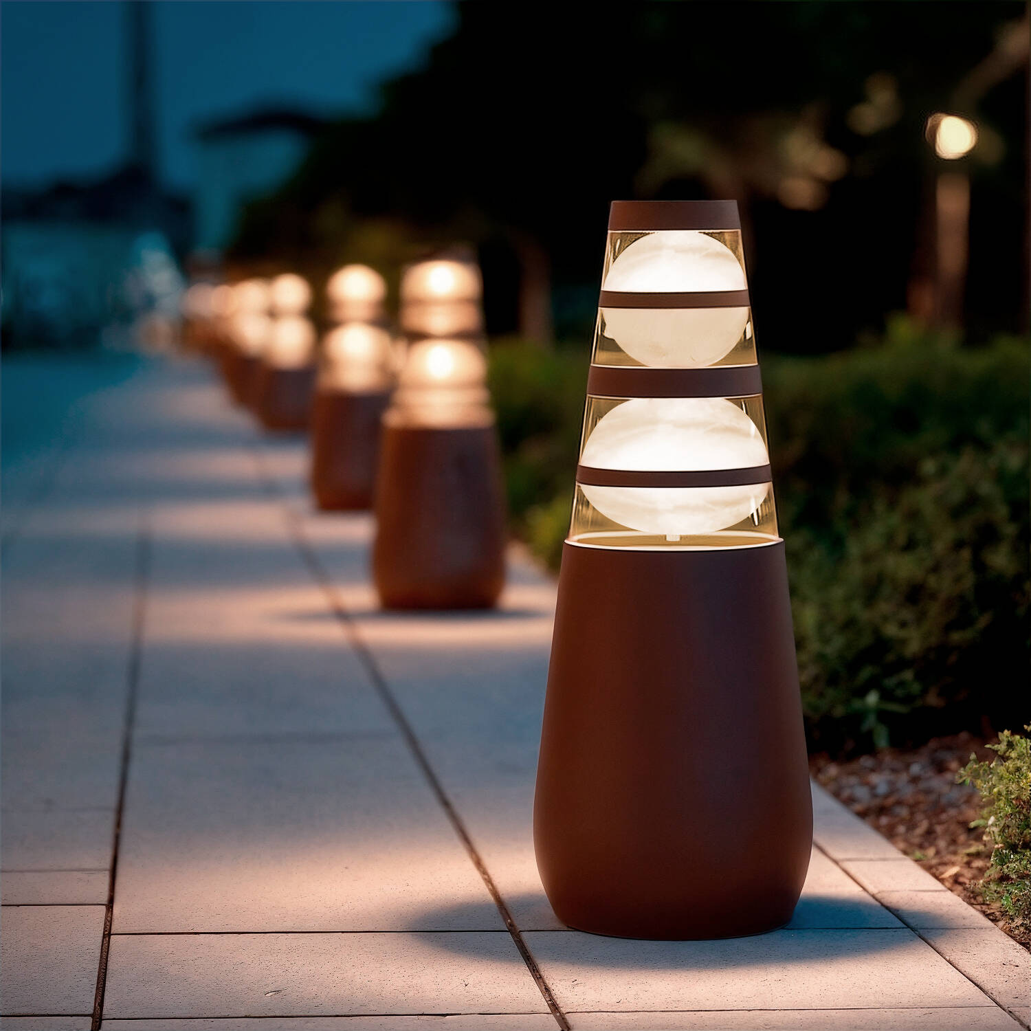 Lampa Ogrodowa LED 8W Naziemna Stojąca 38cm Double-Dareh