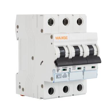 Interruttore Magnetotermico Residenziale 3P 10A 6kA Curva C Alpha+ MAXGE