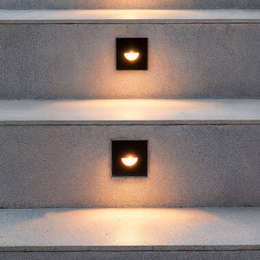 2W Guell Square Aluminium LED Wall Spotlight in Black IP65