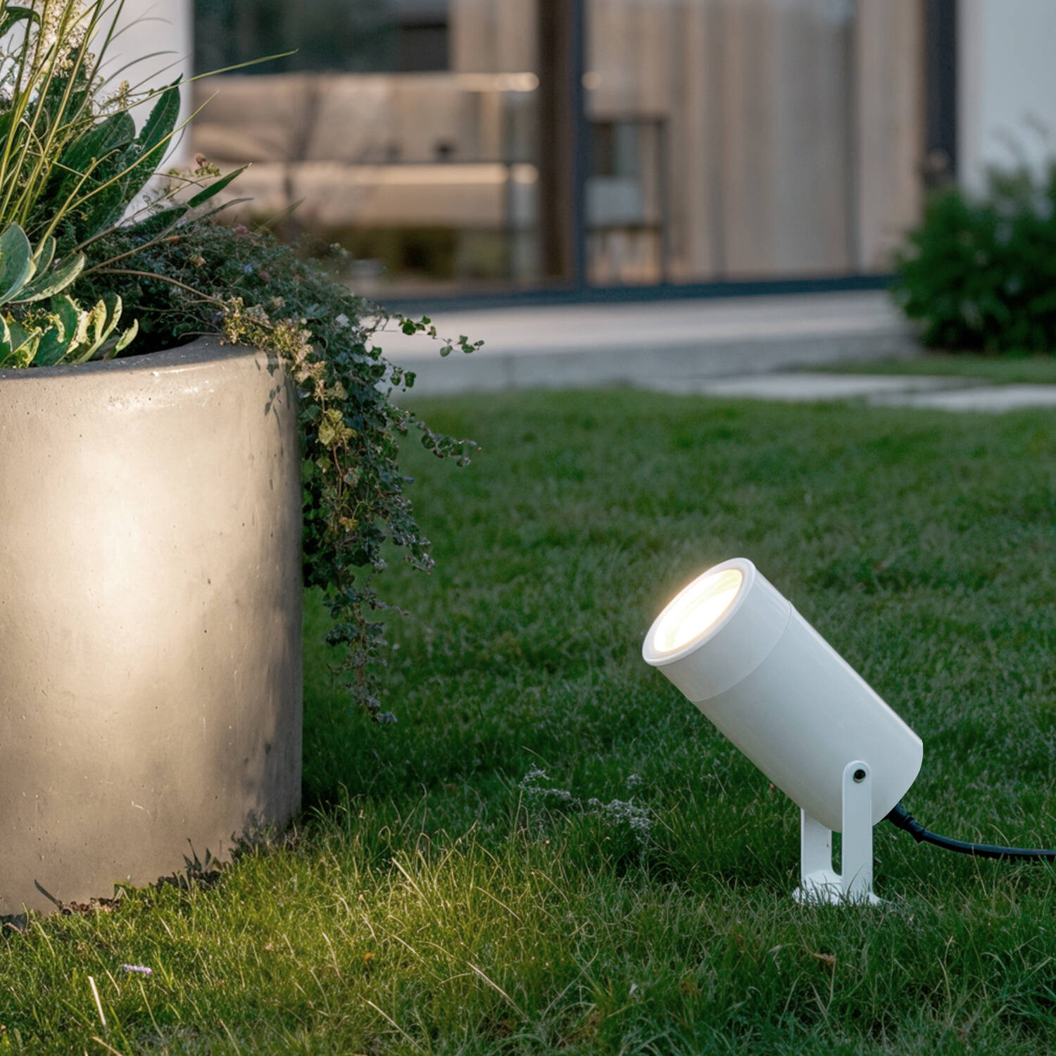 Reflektor Zewnętrzny GU10 z Kolcem Afur - widok prezentacyjny