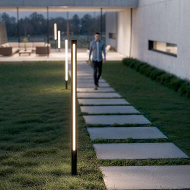 Immagine di Lampioncino per Esterni 12-24W 80-160 cm con Picchetto Calax