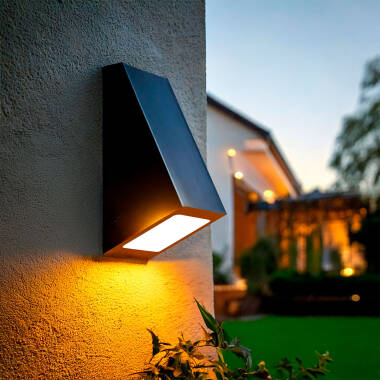 Rusafa Metal & Glass Outdoor Wall Lamp