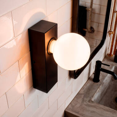 Image of Aizkra Metal Wall Lamp for Bathrooms 