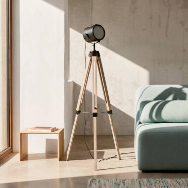 Bild von Stehlampe aus Holz Boes