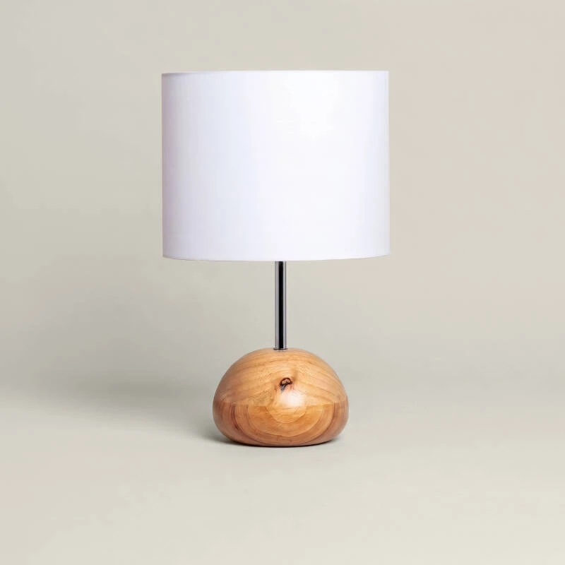 Bild von Tischlampe aus Holz Gulbi