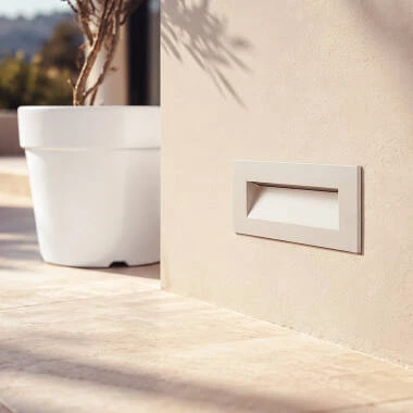 Groult 7W Rectangular Outdoor Recessed LED Wall Light White