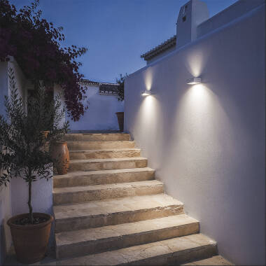 Bild von LED Wandleuchte Außen 3W Doppelseitige Beleuchtung mit PIR Sensor