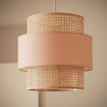 Produktfotografie: Pendelleuchte aus Rattan und Stoff Amaia