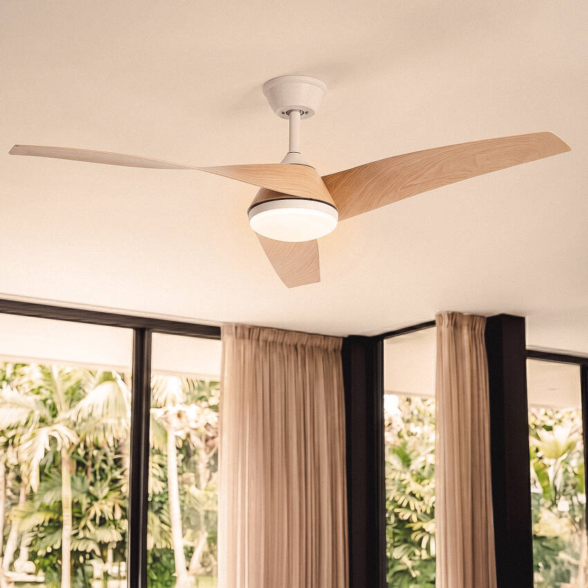 Leiser DC-Deckenventilator mit Licht von Eubea