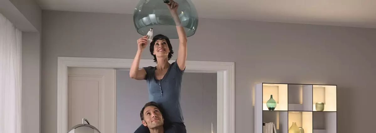 Installing a dimmable LED bulb