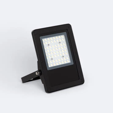 Photographie du produit : Projecteur LED 50W Dimmable 0-10V 170 lm/W IP65 ELEGANCE Slim PRO Noir