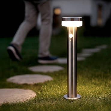 Product photography: Ashier 1,5W Aluminium Outdoor Solar LED Bollard with Motion Sensor 50cm 