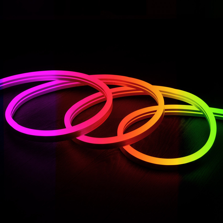 LED Neon Strip 11 W/m RGB   220V AC 60 LED/m  Halfrond 180º IP67 te knippen om de 100 cm 