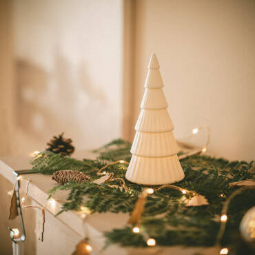 Choinka LED na Baterie Ceramiczna Schnee