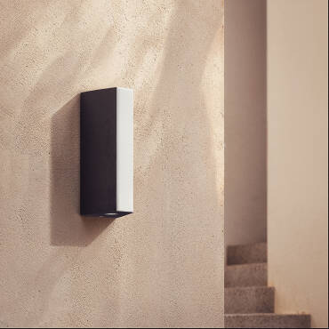 Product photography: Hisar Outdoor Aluminium Double Sided LED Wall Light